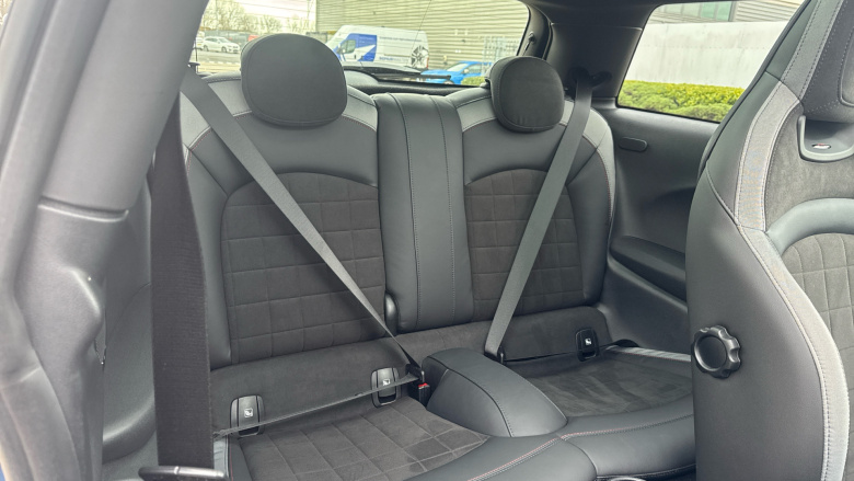 MINI Hatchback 1.5 Cooper Sport 3dr Auto Petrol Hatchback